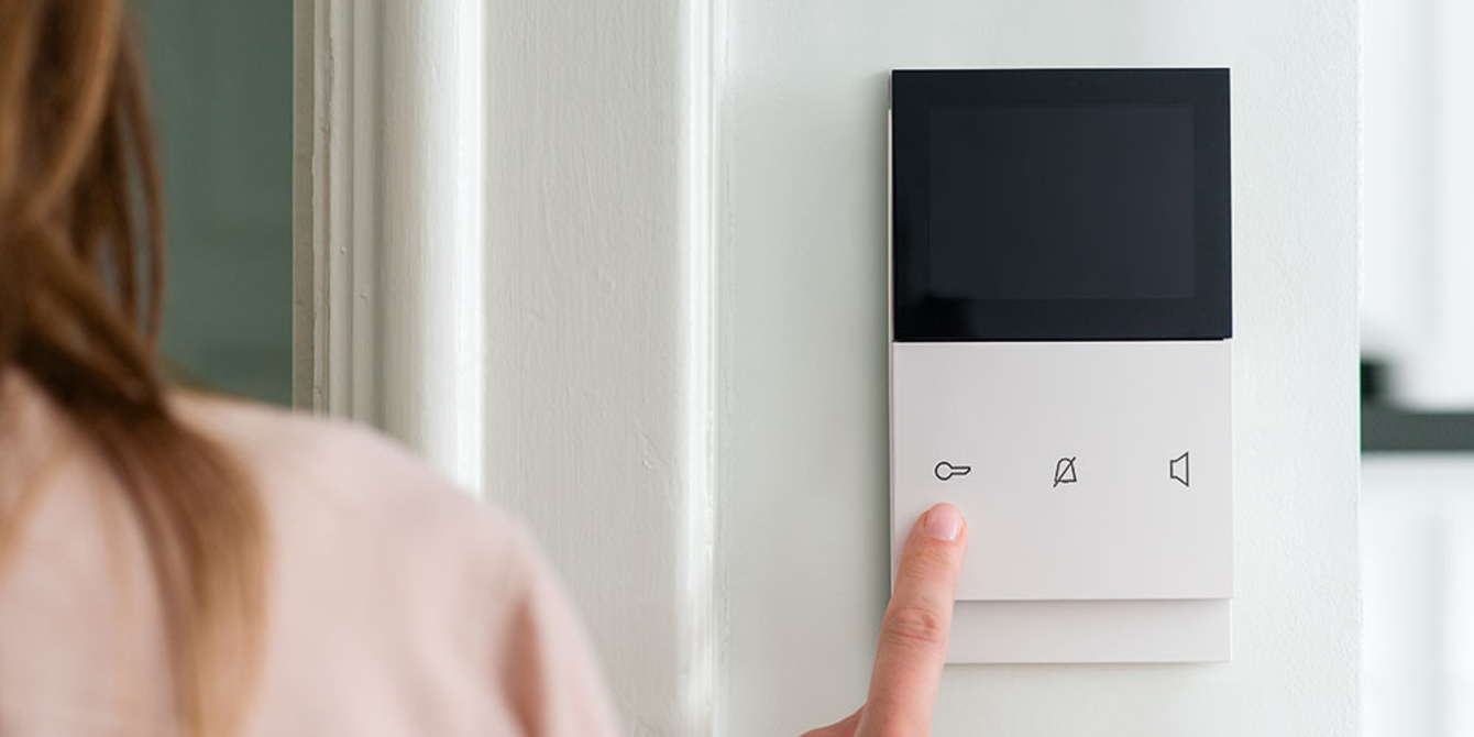 ELCOM.TOUCH bei Elektro Bina in Büdingen